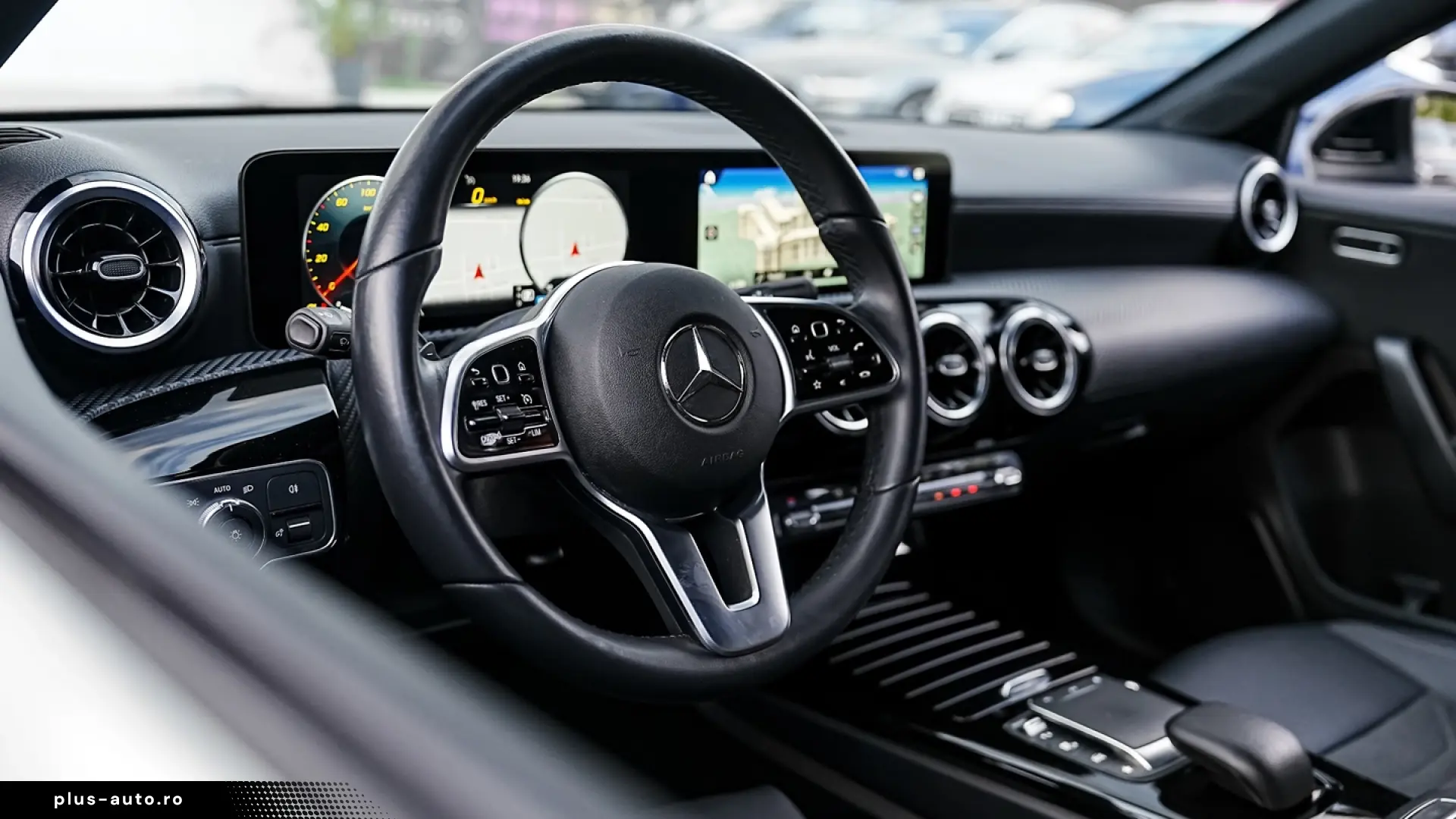 Mercedes-Benz A 180 Sedan 7G-DCT Style