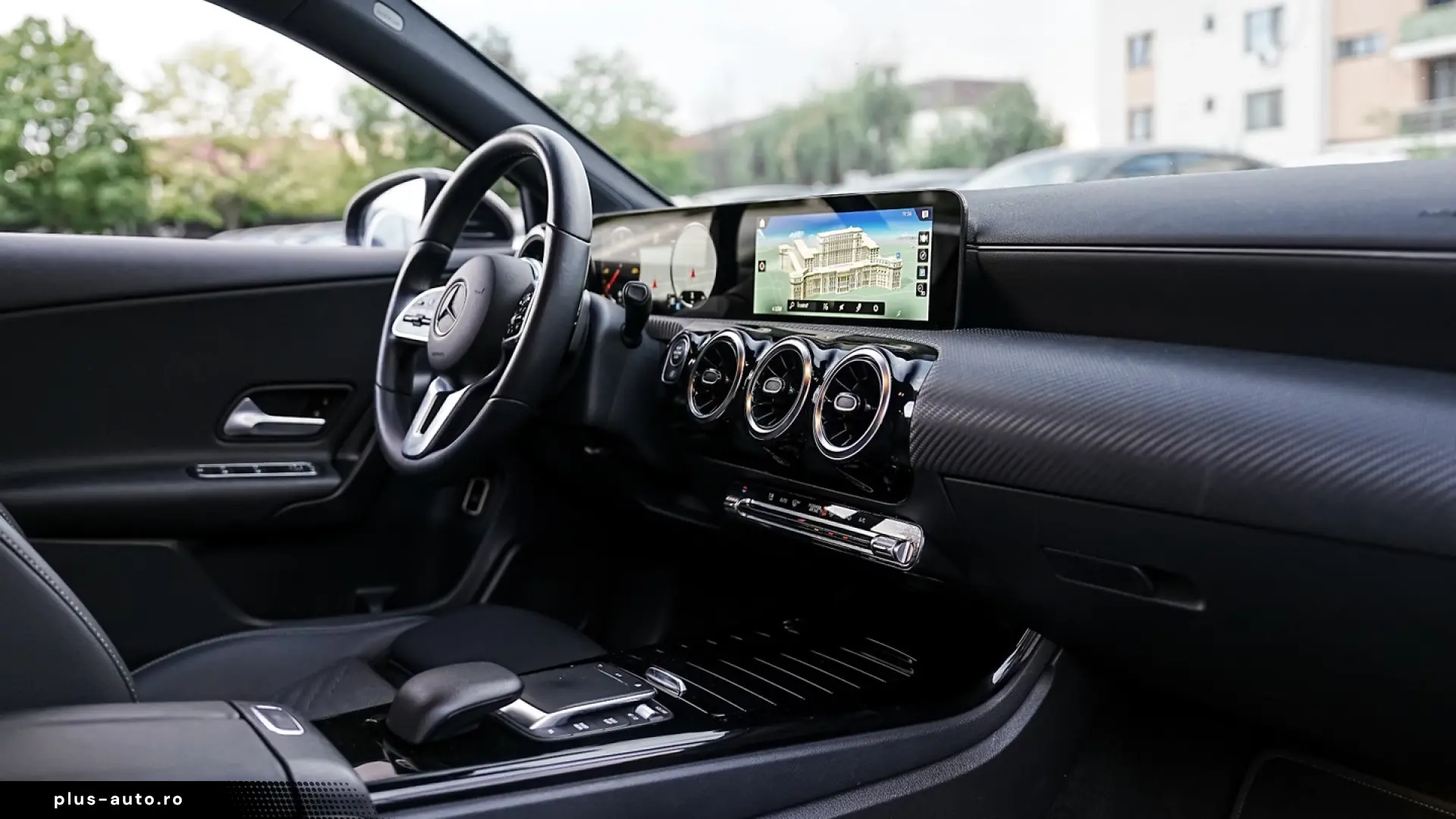 Mercedes-Benz A 180 Sedan 7G-DCT Style