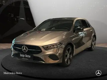 Mercedes-Benz A 250 e-Hybrid Progressive