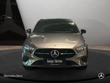 Mercedes-Benz A 250 e-Hybrid Progressive