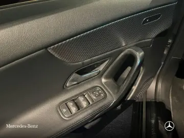 Mercedes-Benz A 250 e-Hybrid Progressive