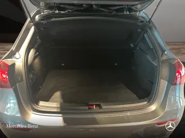 Mercedes-Benz A 250 e-Hybrid Progressive