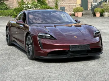 PORSCHE Taycan Basis HEAD-UP PANORAMA 20 TURBO BOSE PRSE