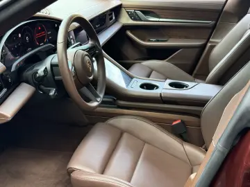 PORSCHE Taycan Basis HEAD-UP PANORAMA 20 TURBO BOSE PRSE