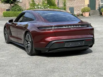 PORSCHE Taycan Basis HEAD-UP PANORAMA 20 TURBO BOSE PRSE