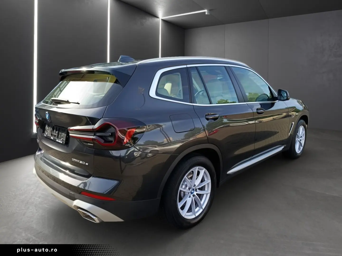 BMW X3 xDrive30e LIVE COCKPIT PLUS HEAD UP LASERLICH