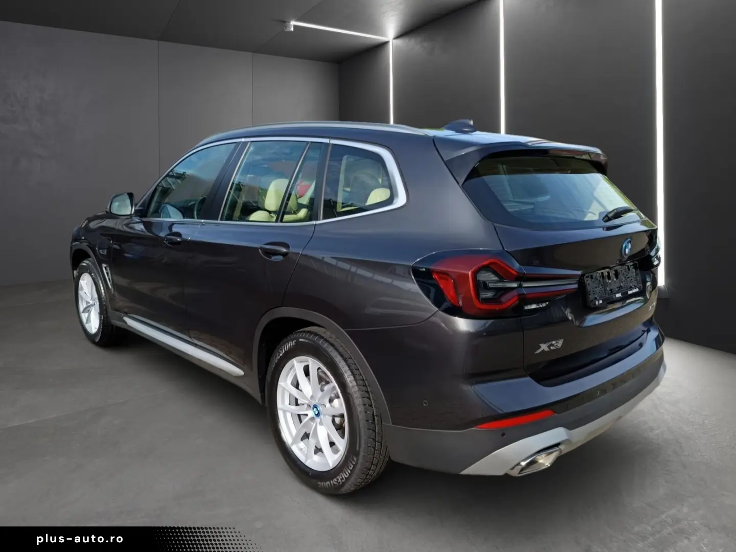 BMW X3 xDrive30e LIVE COCKPIT PLUS HEAD UP LASERLICH