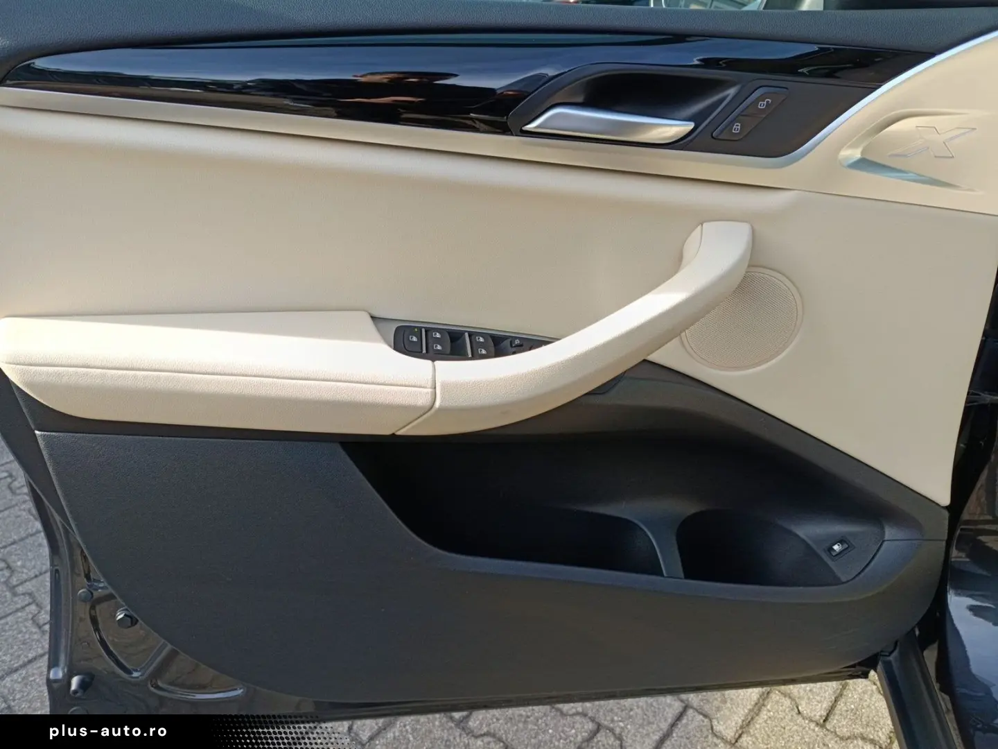 BMW X3 xDrive30e LIVE COCKPIT PLUS HEAD UP LASERLICH