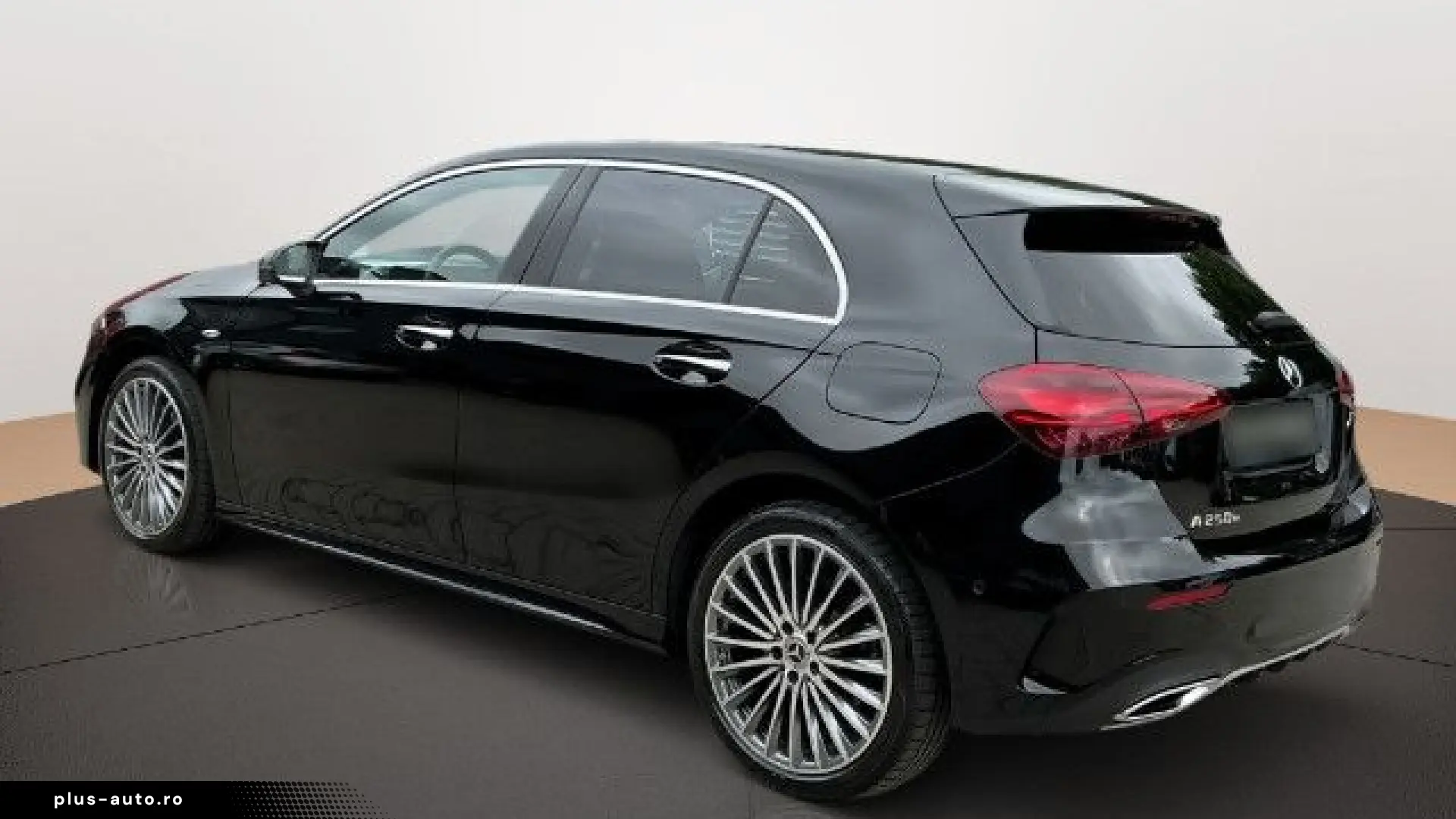 Mercedes-Benz A 250 e Hybrid DB7 Edition AMG-Line