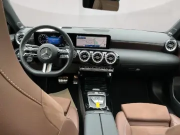 Mercedes-Benz A 250 e Hybrid DB7 Edition AMG-Line