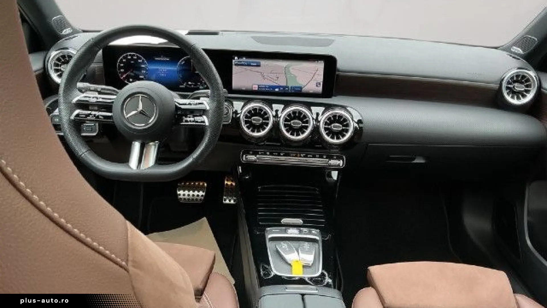Mercedes-Benz A 250 e Hybrid DB7 Edition AMG-Line