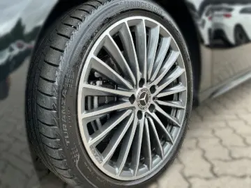 Mercedes-Benz A 250 e Hybrid DB7 Edition AMG-Line