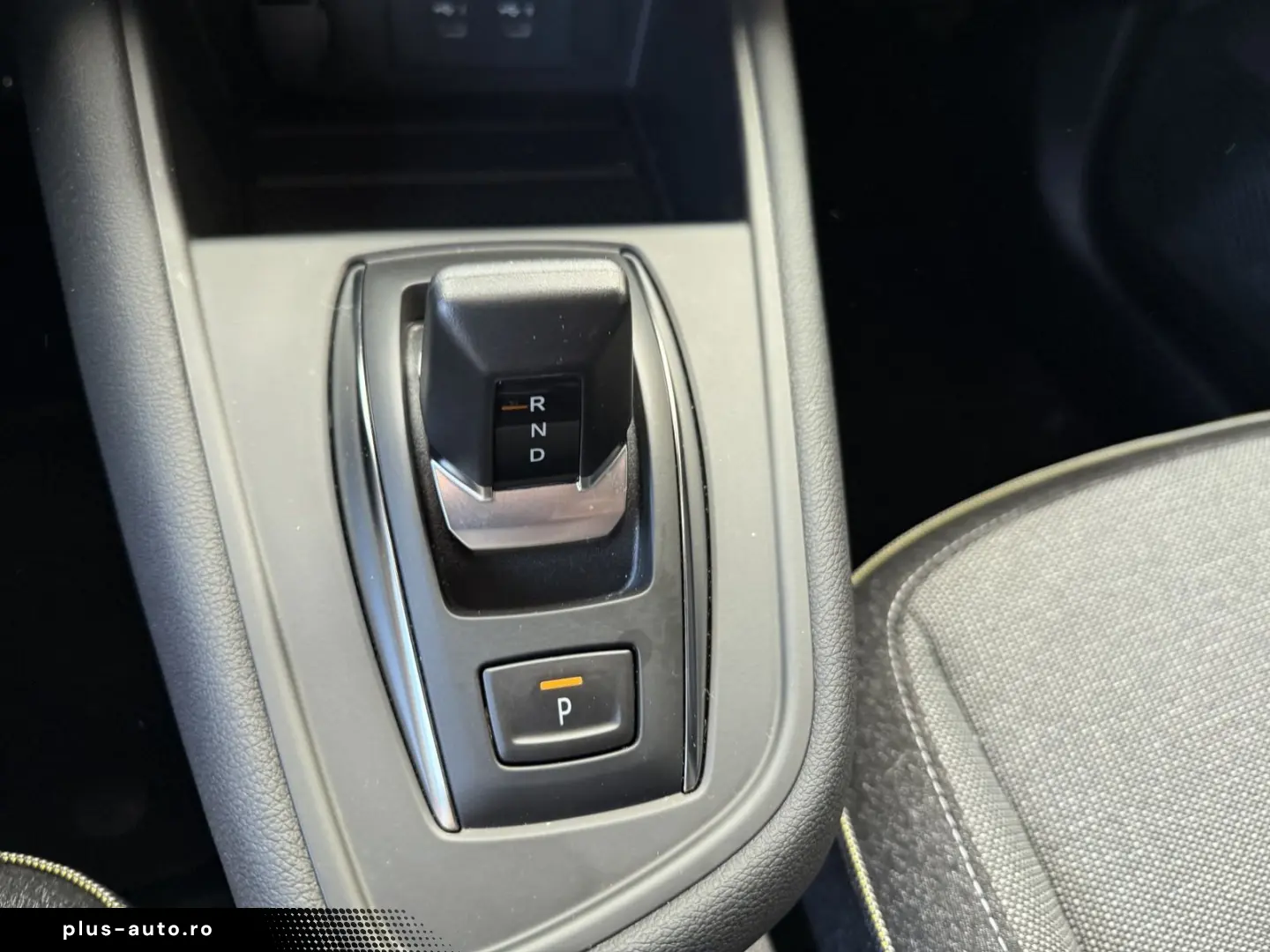 RENAULT Captur II Techno Autom..  LED  CarPlay  ACC  Kam