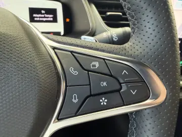 RENAULT Captur II Techno Autom..  LED  CarPlay  ACC  Kam