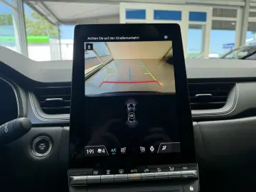 RENAULT Captur II Techno Autom..  LED  CarPlay  ACC  Kam