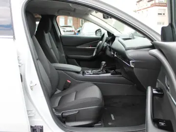 MAZDA CX-30 e-SKYACTIV-G LED NAVI ACC KAMERA HUD