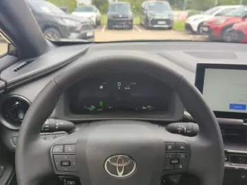 TOYOTA C-HR 2.0 PHEV Teamplayer   Tech. Paket