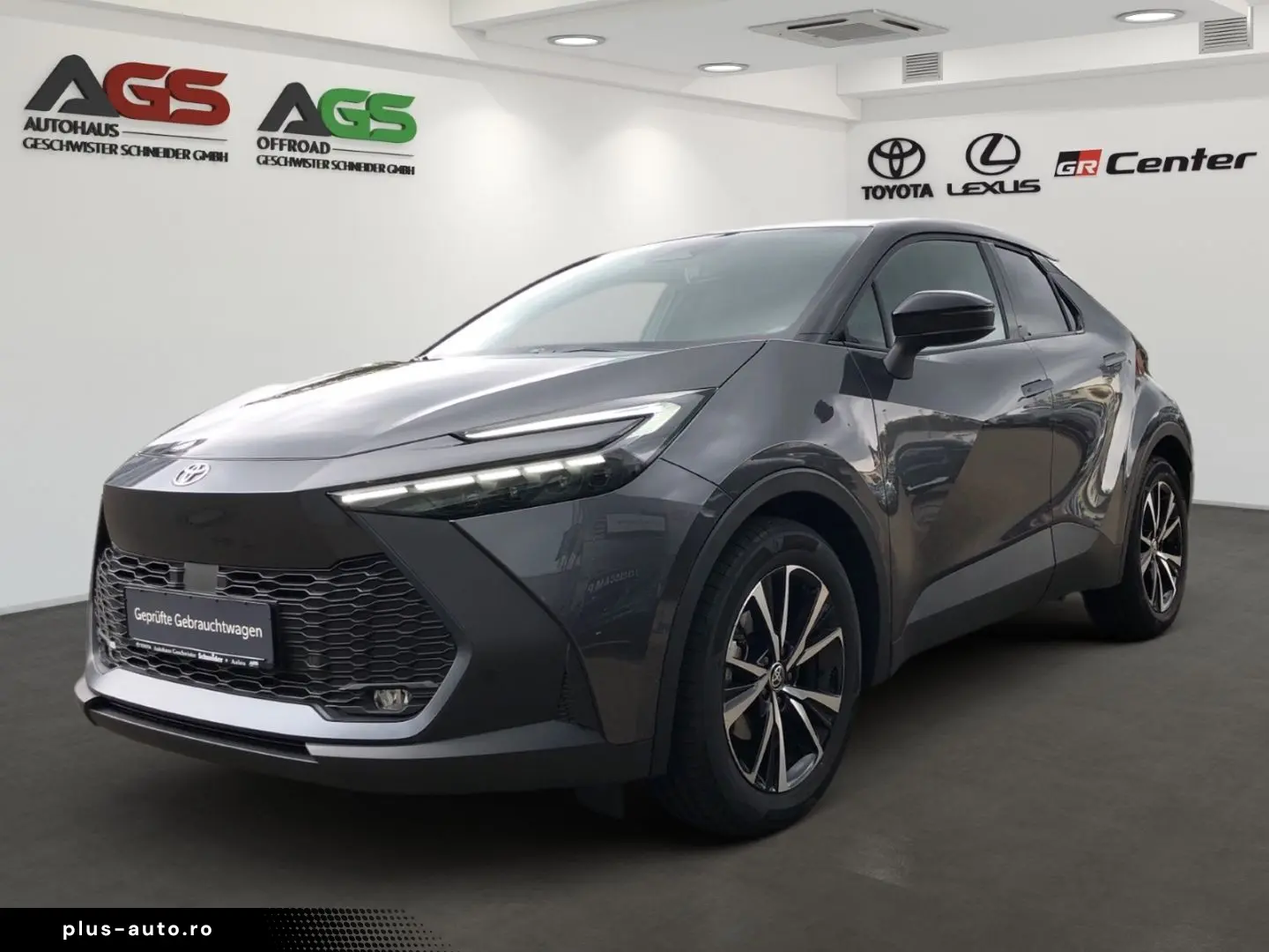 TOYOTA C-HR 2 0L Hybrid 4X2 Teamplayer Gepflegt