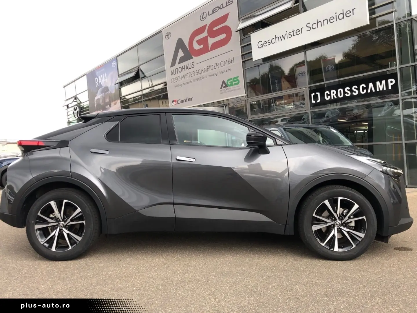 TOYOTA C-HR 2 0L Hybrid 4X2 Teamplayer Gepflegt