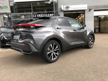 TOYOTA C-HR 2 0L Hybrid 4X2 Teamplayer Gepflegt