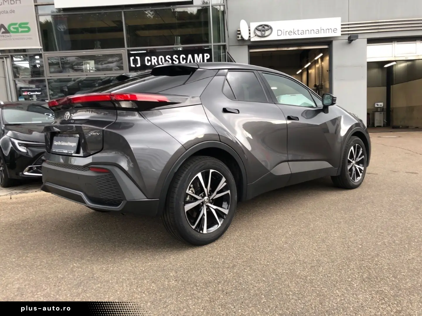 TOYOTA C-HR 2 0L Hybrid 4X2 Teamplayer Gepflegt