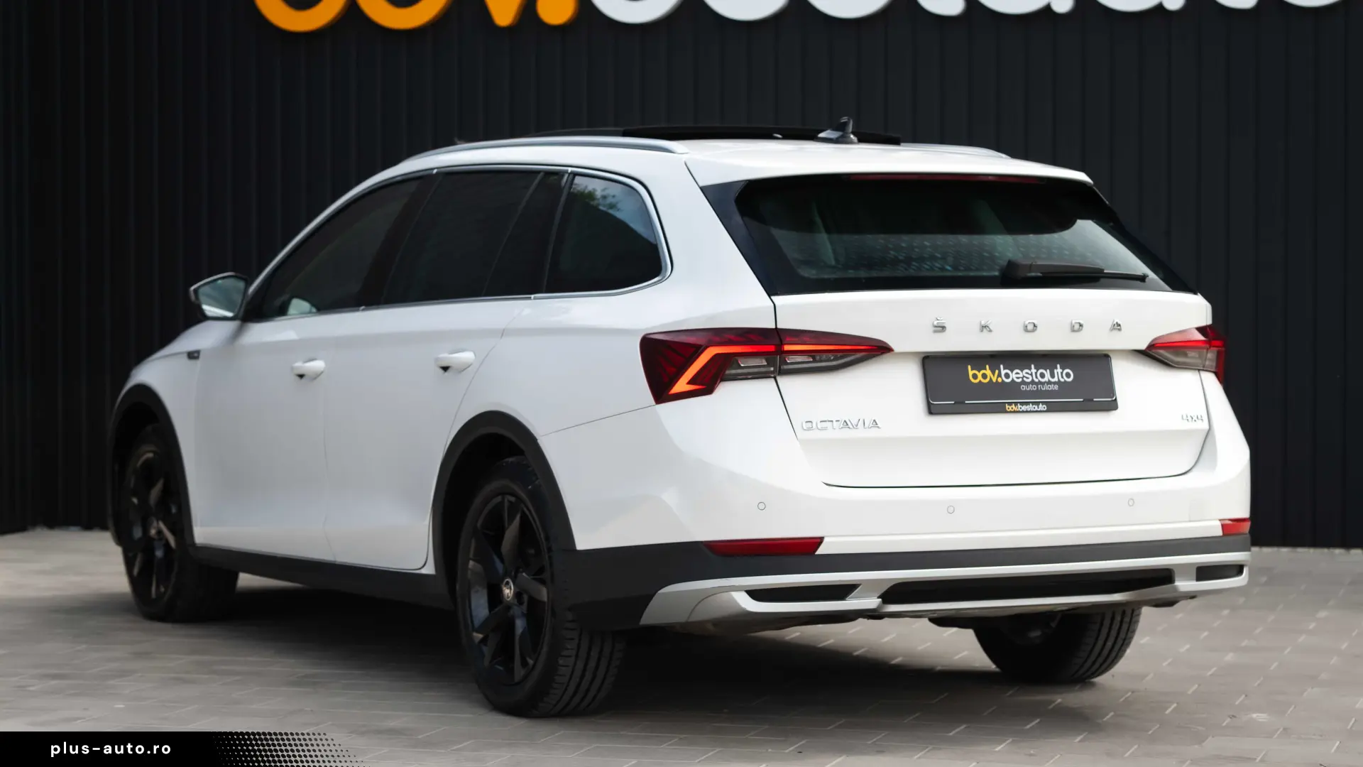 Skoda Octavia 2.0 TDI DSG 4X4 Scout