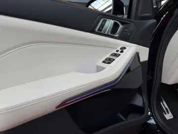 BMW X5 30 d xDrive M Sport HUD   H&K   DA-PROF   360