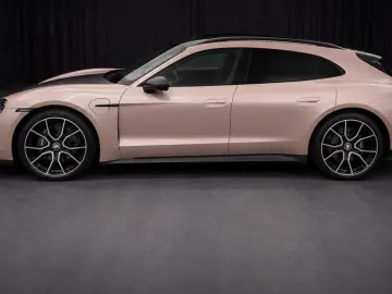 Porsche Taycan Sport Turismo