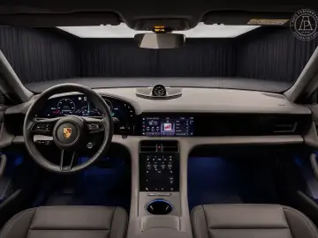 Porsche Taycan Sport Turismo