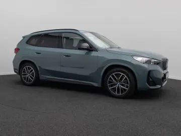 BMW iX1 xDrive30 M Sport Camere 360  HUD H&K Panorama