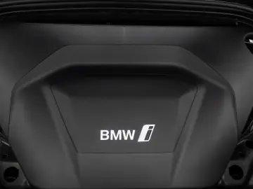 BMW iX1 xDrive30 M Sport Camere 360  HUD H&K Panorama