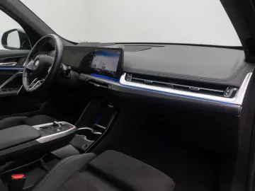 BMW iX1 xDrive30 M Sport Camere 360  HUD H&K Panorama