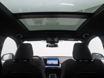 BMW iX1 xDrive30 M Sport Camere 360  HUD H&K Panorama