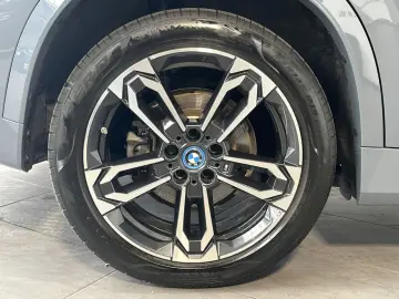 BMW iX1 xDrive30 M-Sport LED ACC PANORAMA