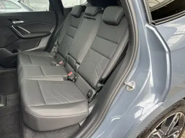 BMW iX1 xDrive30 M-Sport LED ACC PANORAMA