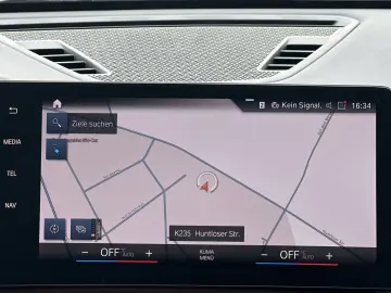 BMW iX1 xDrive30 M-Sport LED ACC PANORAMA