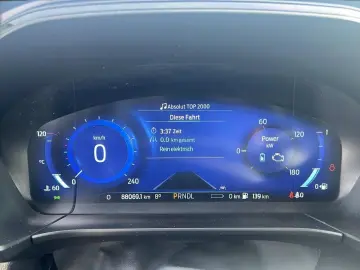 FORD Kuga 2.5 Plug-in-Hybrid  ST-Line  SHZ   NAVI  AH