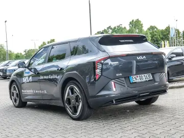 KIA EV4 81 4 kWh FWD Earth