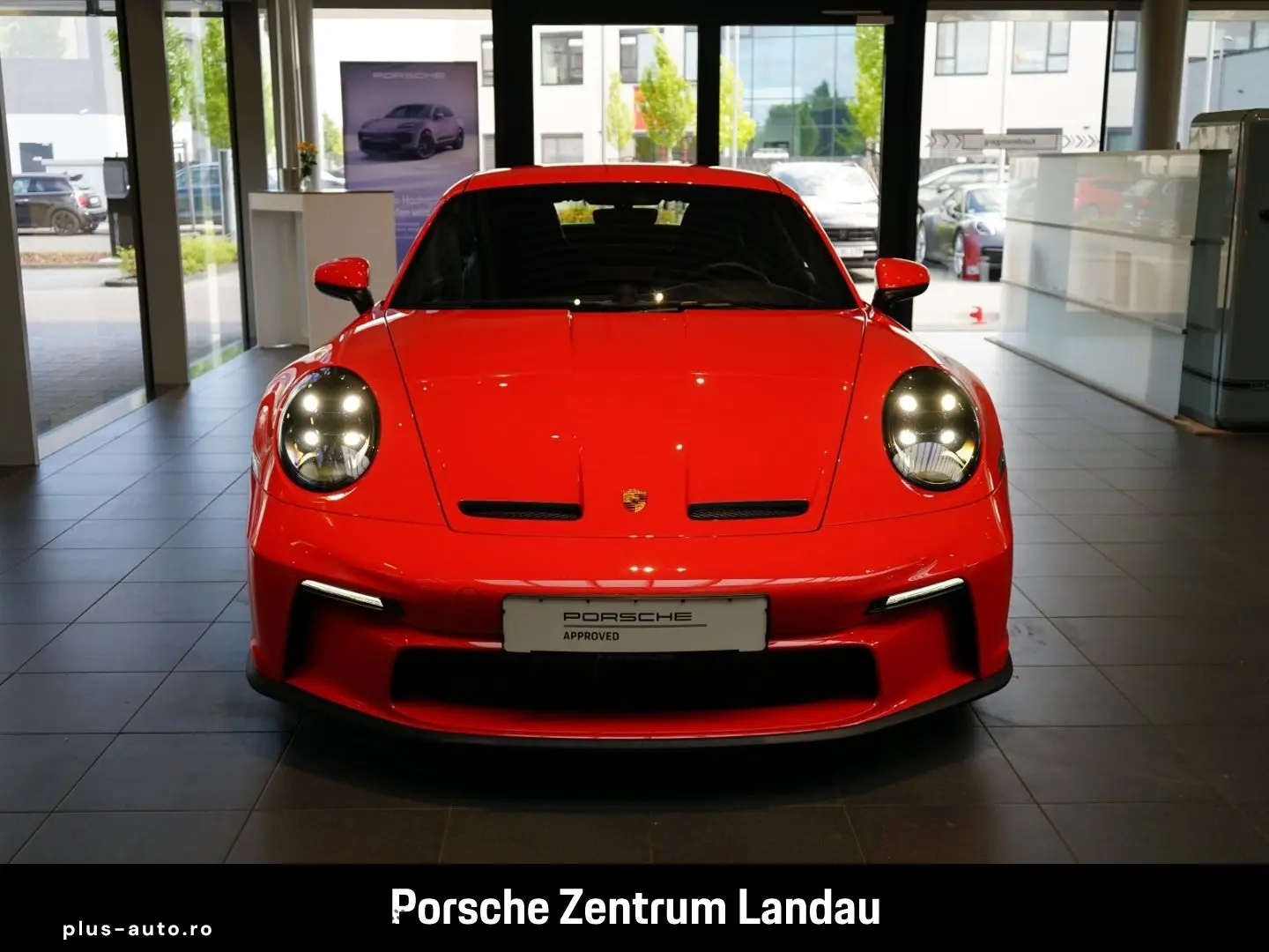 PORSCHE 992 911 GT3 mit Touring-Paket Rückfahrkamera