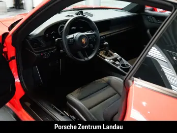 PORSCHE 992 911 GT3 mit Touring-Paket Rückfahrkamera
