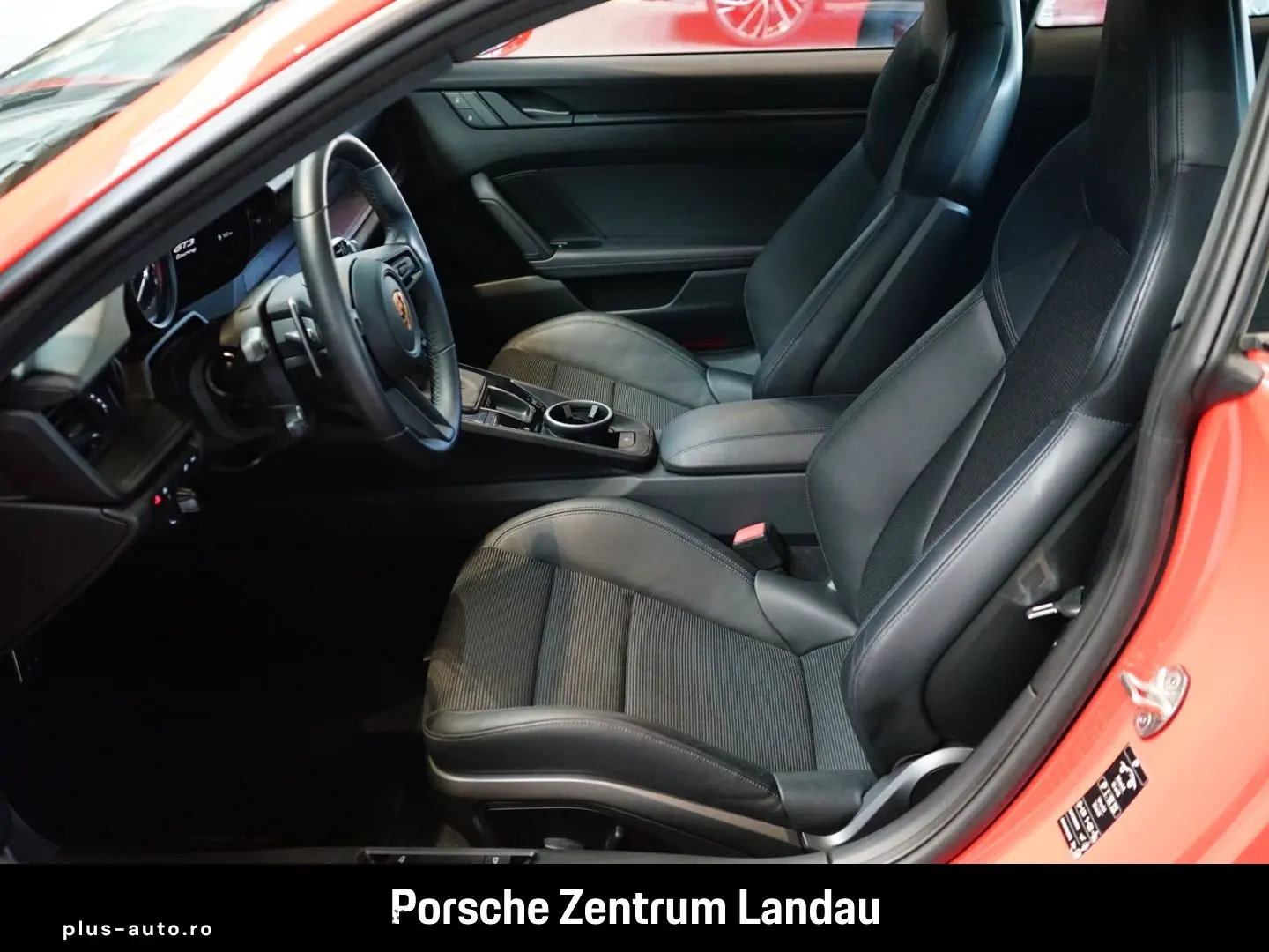 PORSCHE 992 911 GT3 mit Touring-Paket Rückfahrkamera