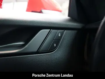 PORSCHE 992 911 GT3 mit Touring-Paket Rückfahrkamera