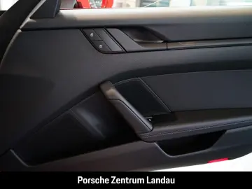 PORSCHE 992 911 GT3 mit Touring-Paket Rückfahrkamera