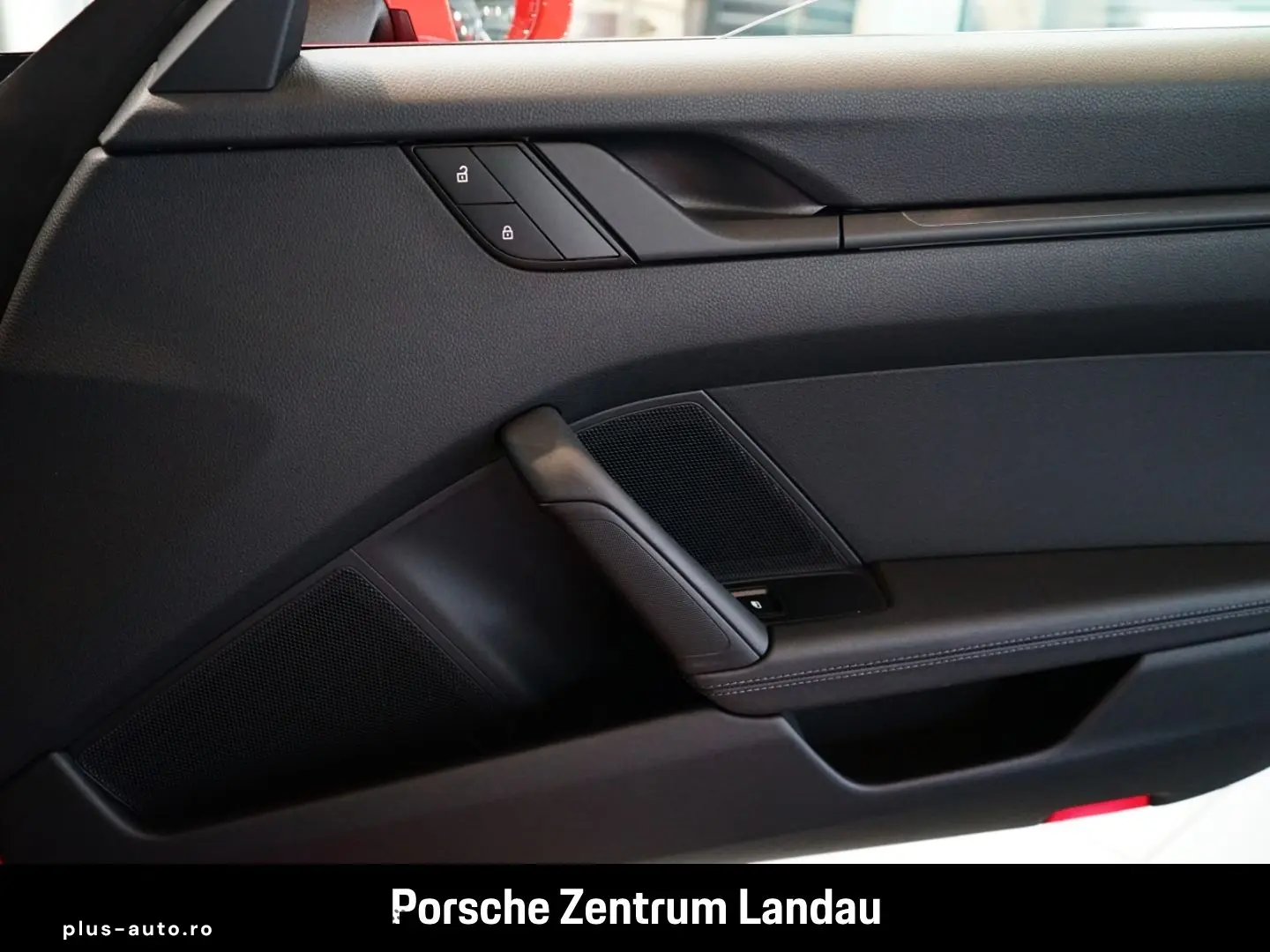 PORSCHE 992 911 GT3 mit Touring-Paket Rückfahrkamera