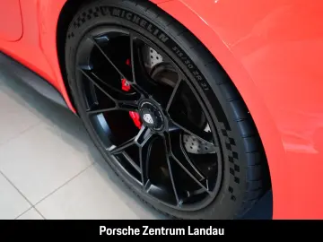PORSCHE 992 911 GT3 mit Touring-Paket Rückfahrkamera
