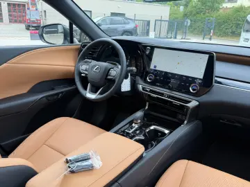 Lexus RX45 h  F Sport Design 360 Pano HUD
