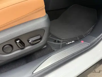 Lexus RX45 h  F Sport Design 360 Pano HUD