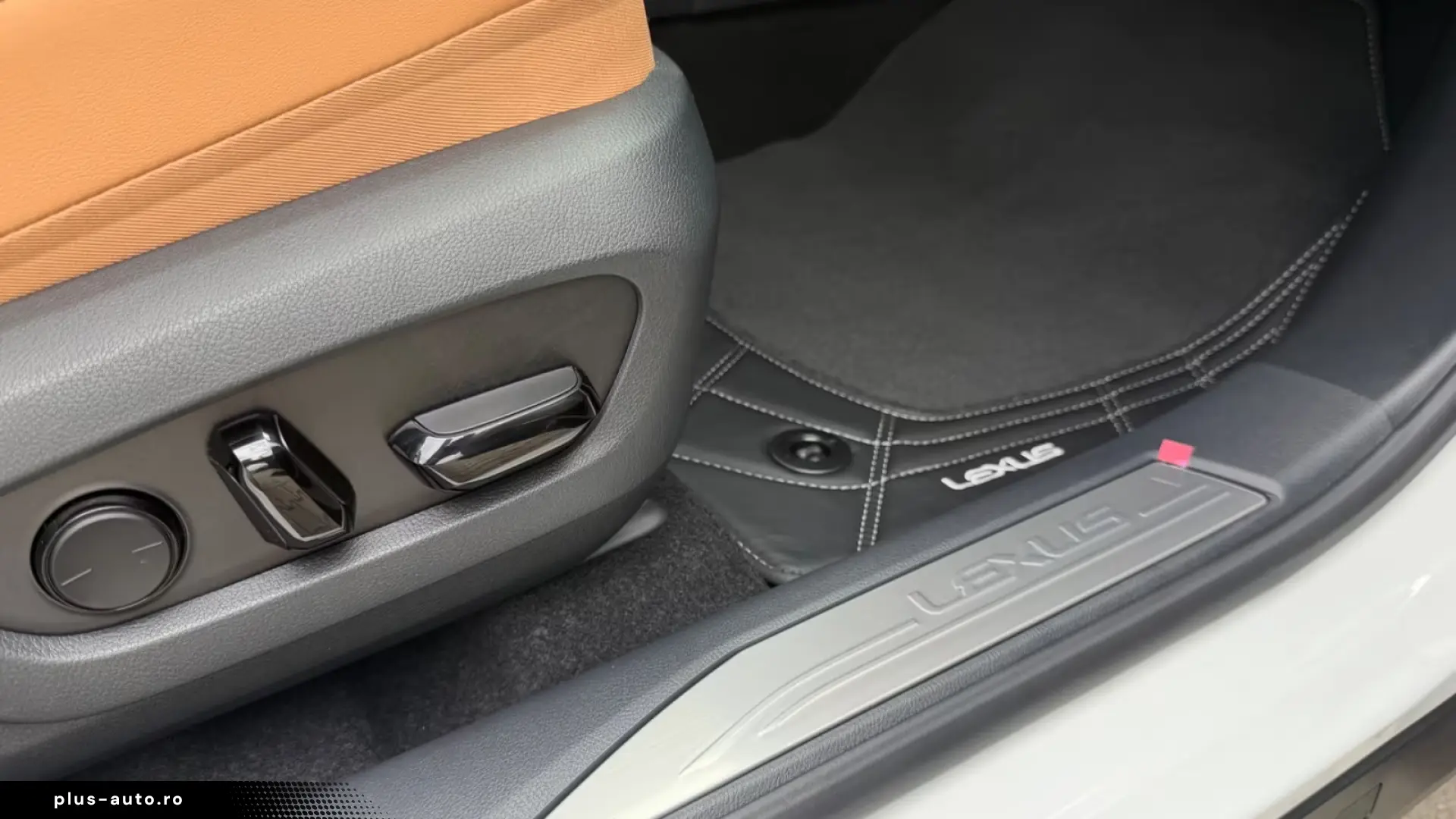 Lexus RX45 h  F Sport Design 360 Pano HUD