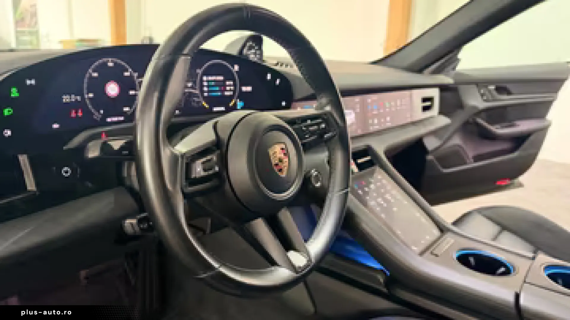 Porsche Taycan Sport Turismo Sport Chrono passenger Disp