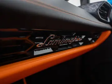 LAMBORGHINI Huracán Evo RWD Sensonum